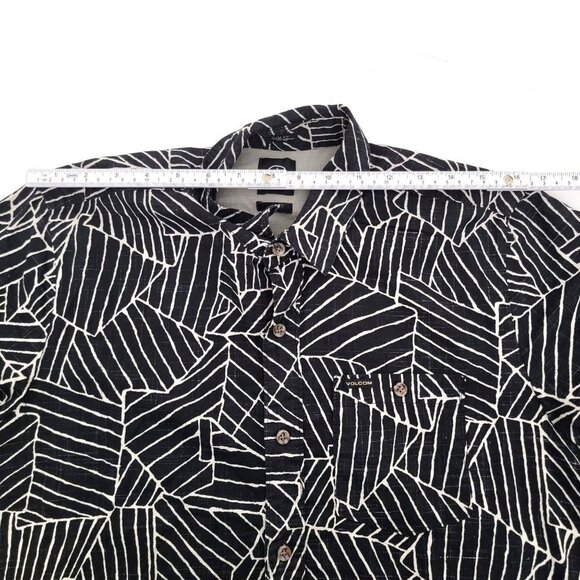 Volcom Black & Cream Abstract Print Slim Fit Short Sleeve Button Up Shirt SZ M - Picture 10 of 10
